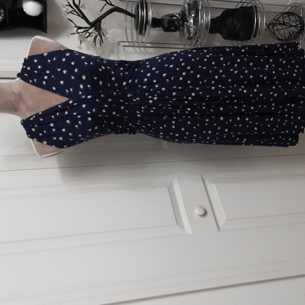 Loft, Size XS Sleeveless Dress, Soft Jersey Feel, Gathered Waist, Midi Length